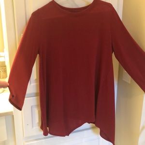Asymmetrical 3/4 length top